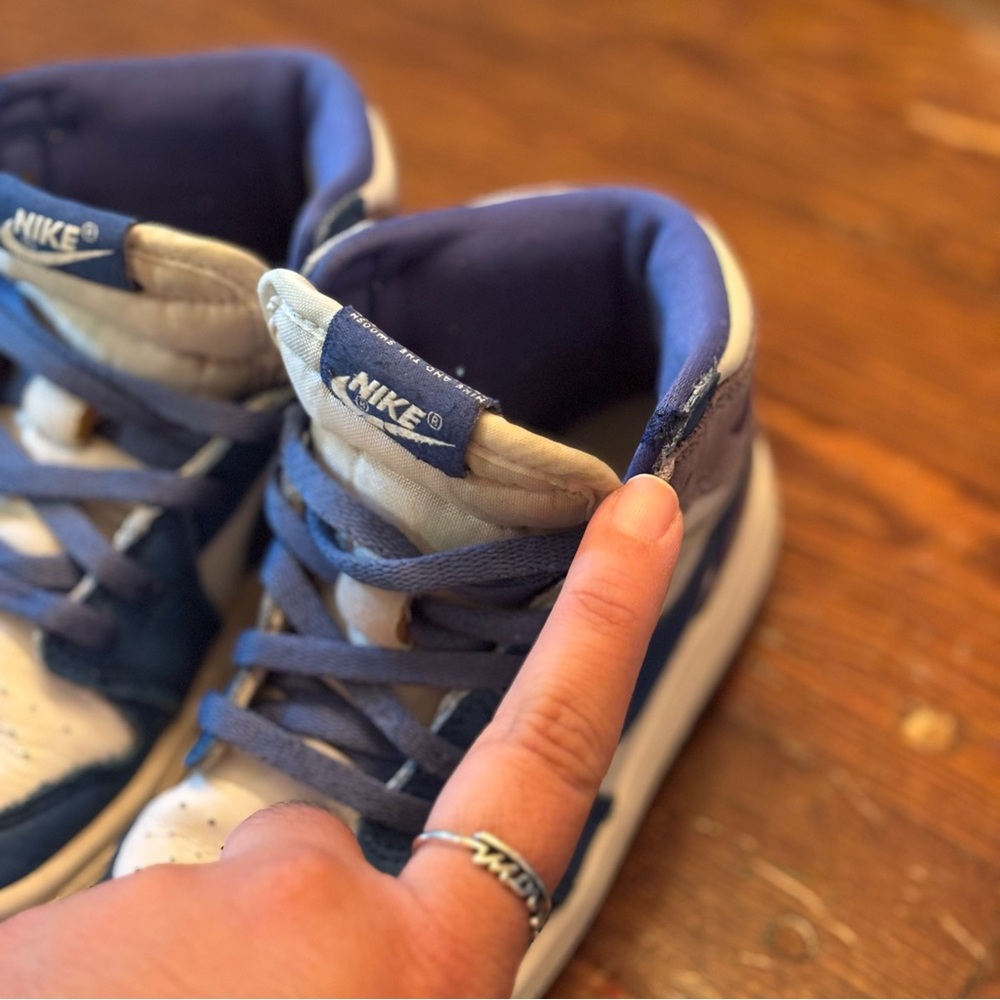Preloved Nike Jordan 1 Retro High OG True Blue (TD) - Picture 11 of 12